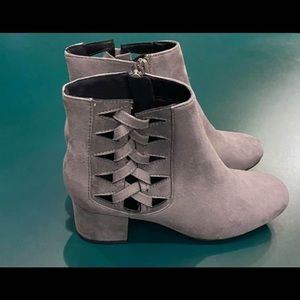 NWOT Womens Gray Faux Suede Booties, Size 7.5
